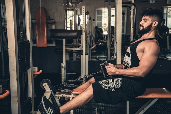 Musculation à domicile : focus sur les exercices d'isolation